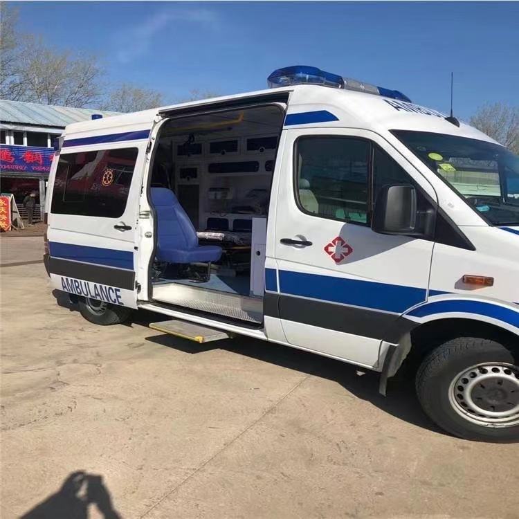 四更镇私人长途救护车出租转院回家